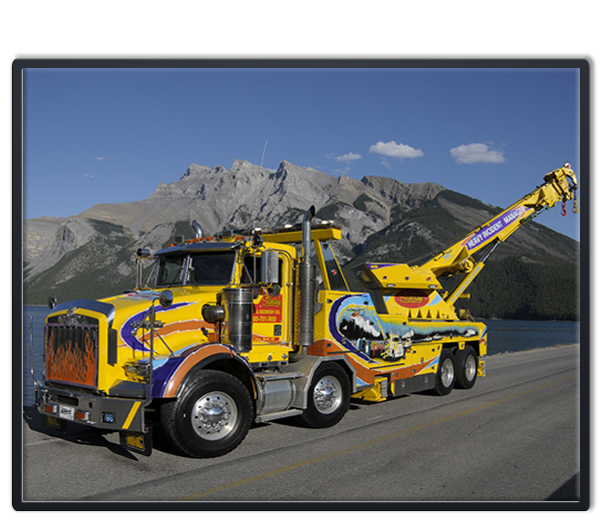 Photo de la dépanneuse est une courtoisie de Earl Johnson, photographe professionnel